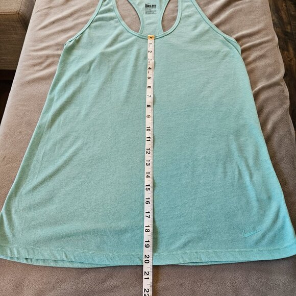 Nike Dri-Fit Women's Turquoise Tank Top - Size Medium - Picture 7 of 8